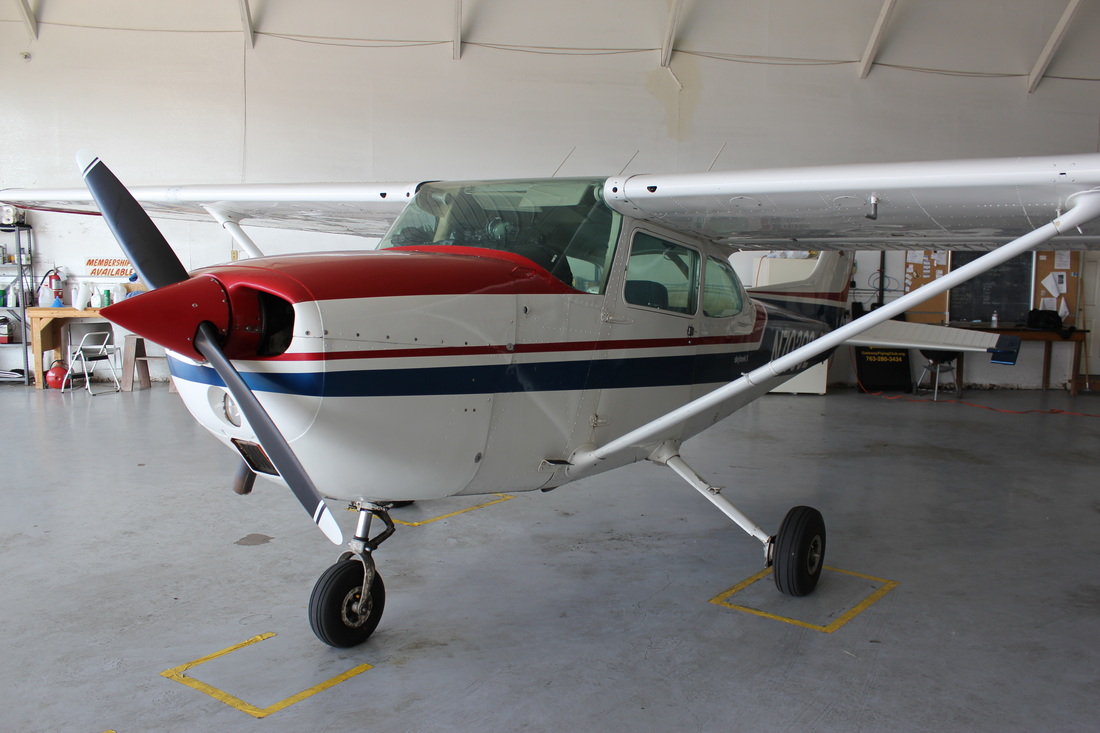 Cessna Skyhawk N70392